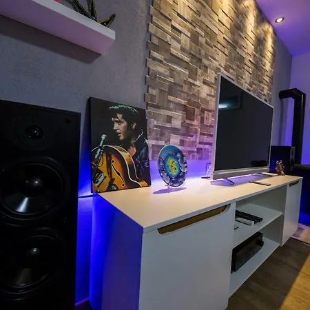 Villa Hedonist Seget Vranjica