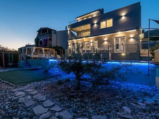 Hedonist Villa Seget Vranjica